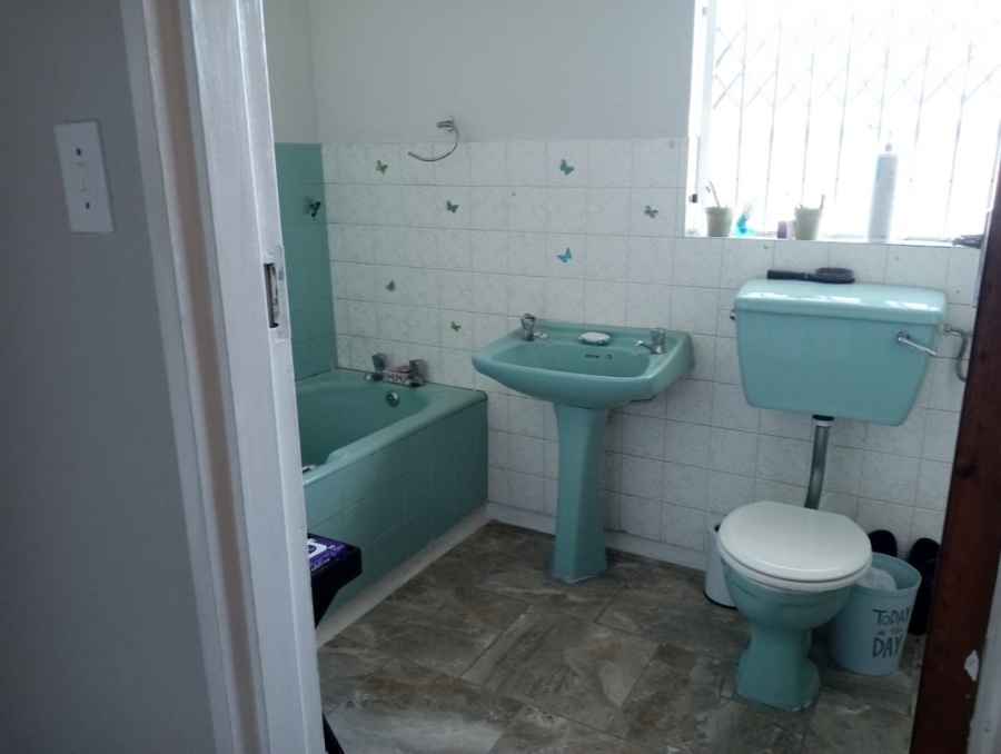 4 Bedroom Property for Sale in Morningside Eastern Cape